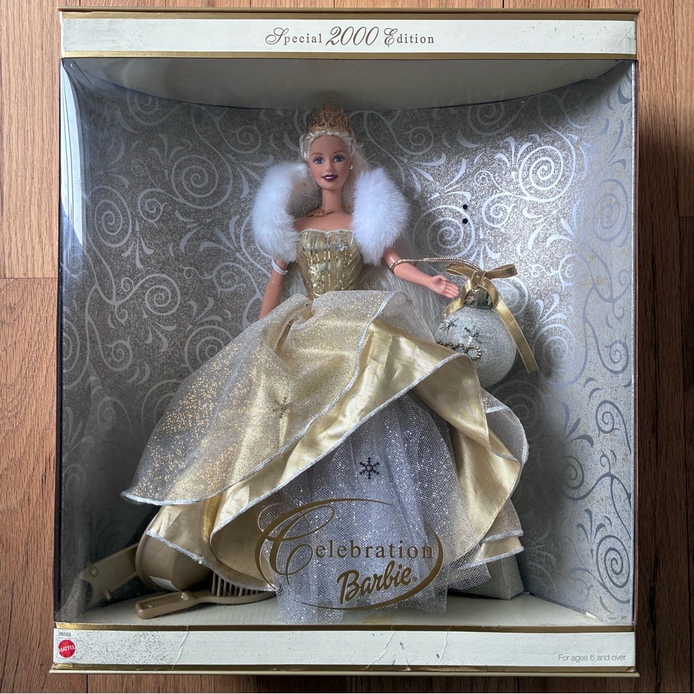 NWT Barbie Special 2000 Edition, Celebration Barbie. MINT